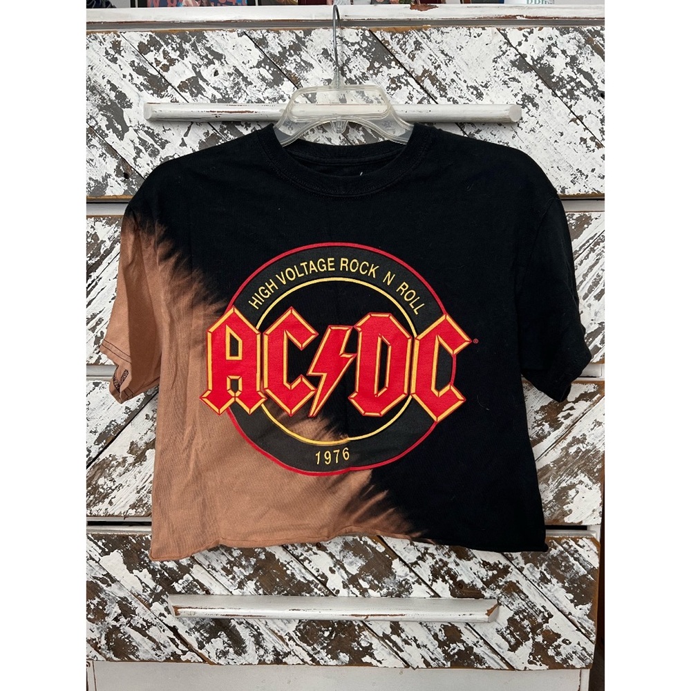 F21 Band Tee